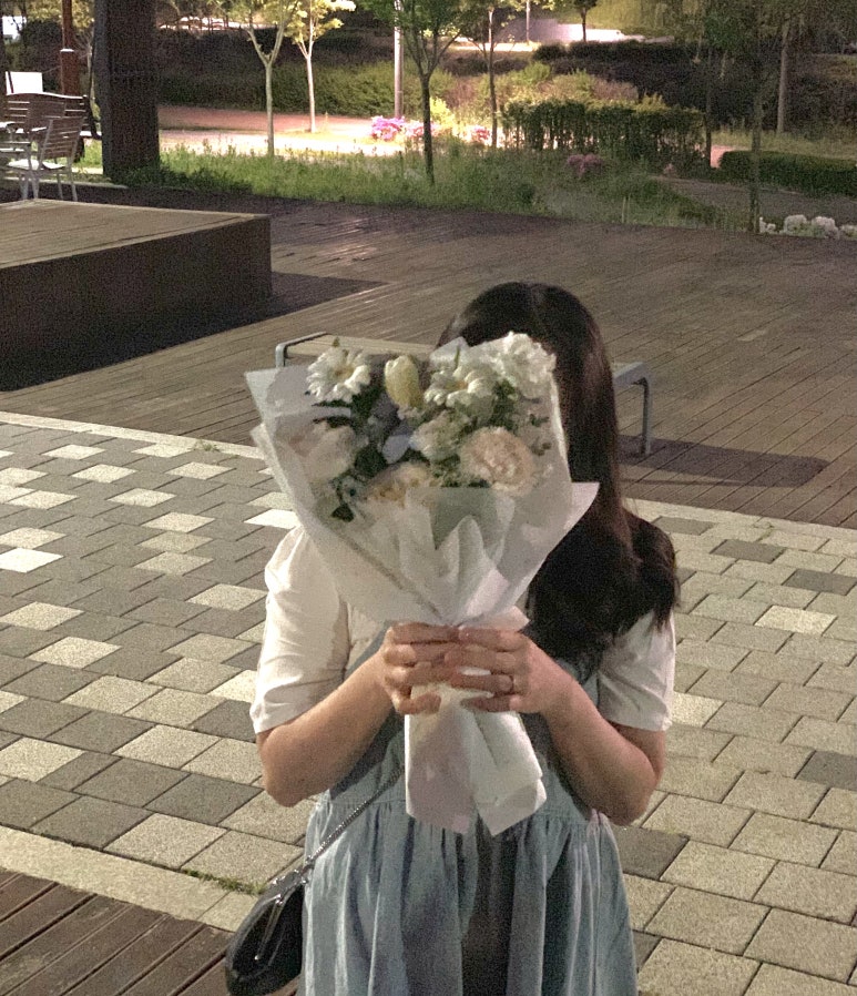 율리플라워 이미지