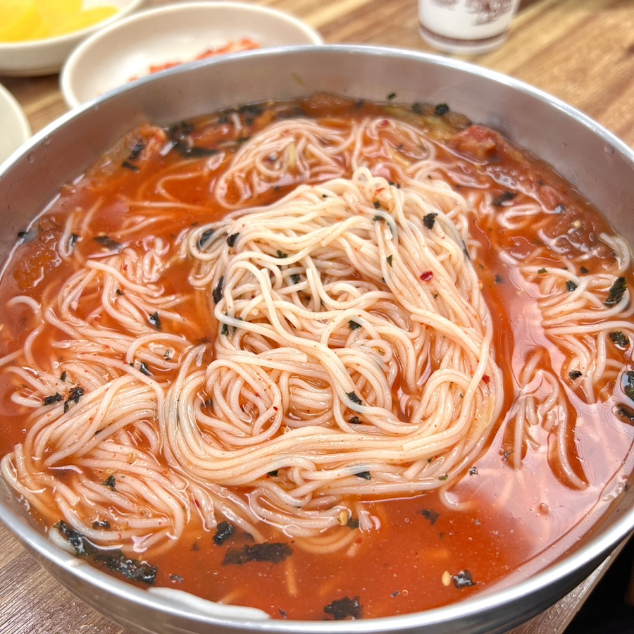 산골손칼국수 이미지