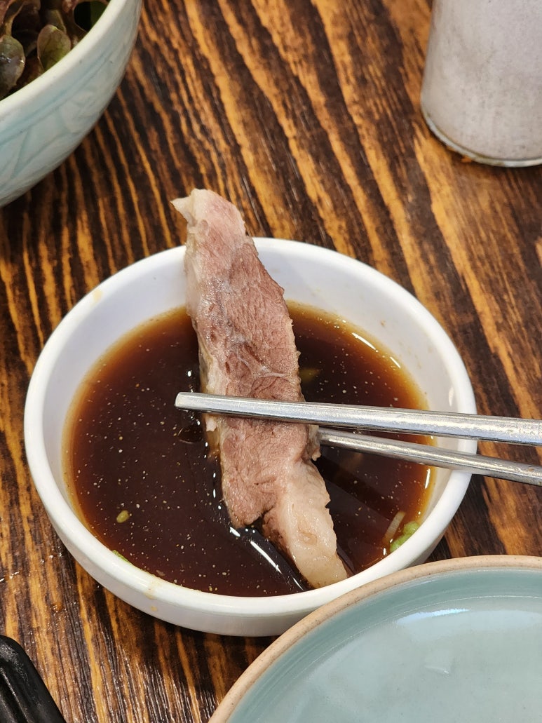 청화백 돼지국밥 이미지