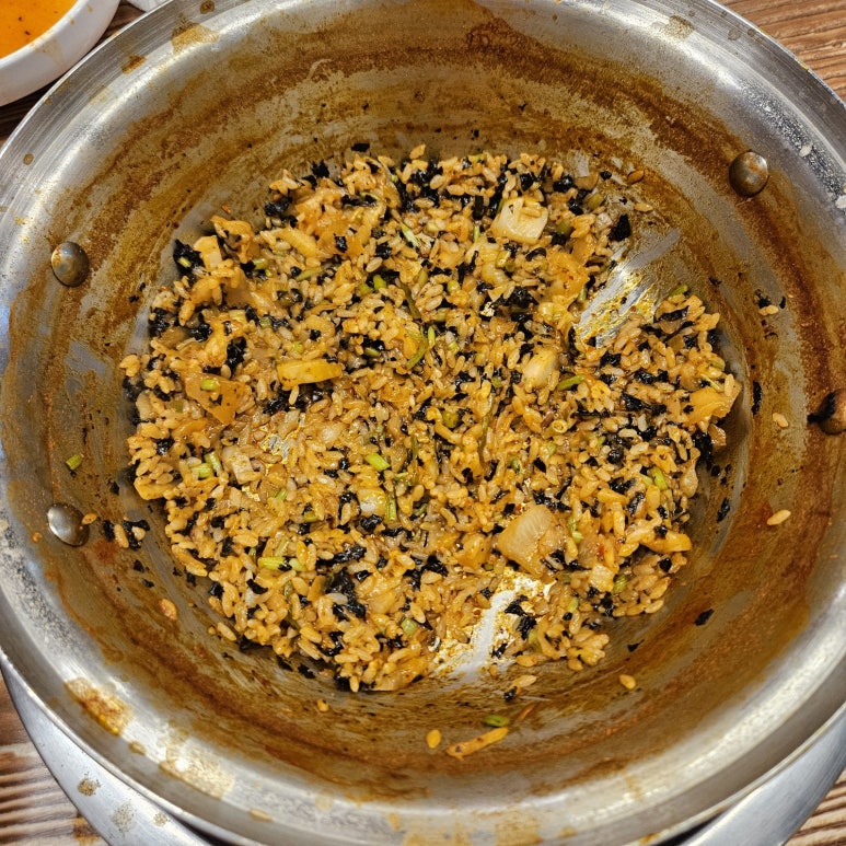 돌미나리칼국수 이미지