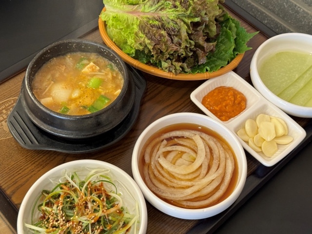 조선부뚜막성남모란점 이미지