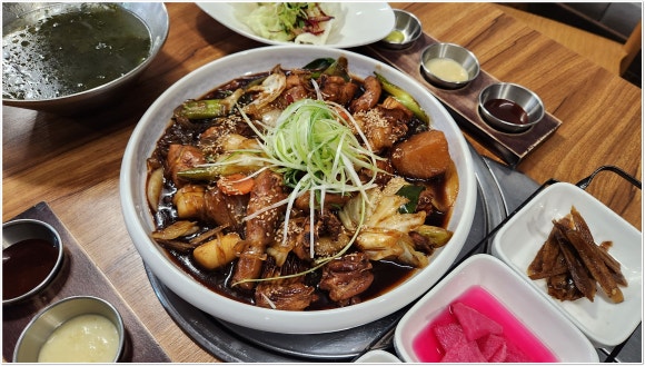 안동칼국수안동찜닭 이미지