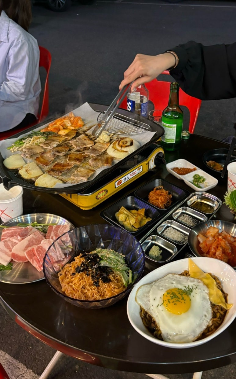 뚱이네포차 이미지
