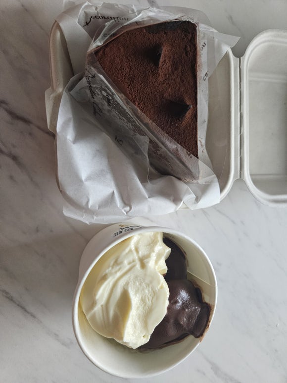커피데스크 영동대교북단점 이미지