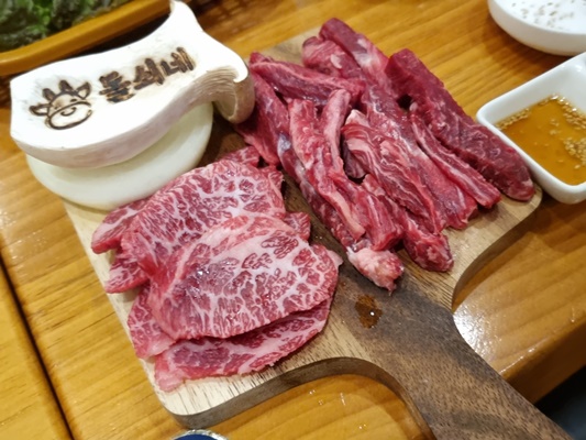 돌쇠네식육식당 이미지