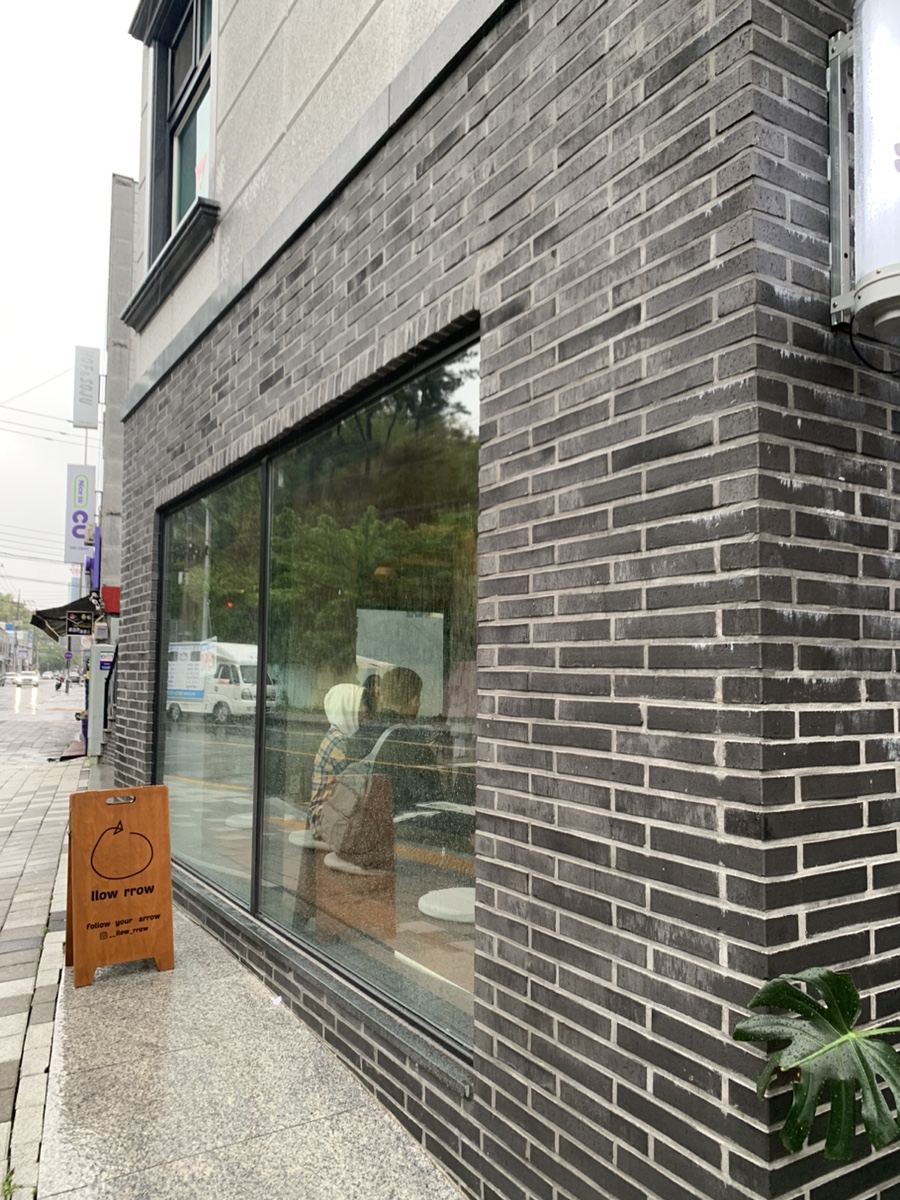 로우로우(llow rrow) 이미지