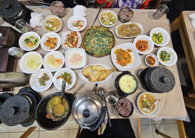 진주돌솥밥 이미지