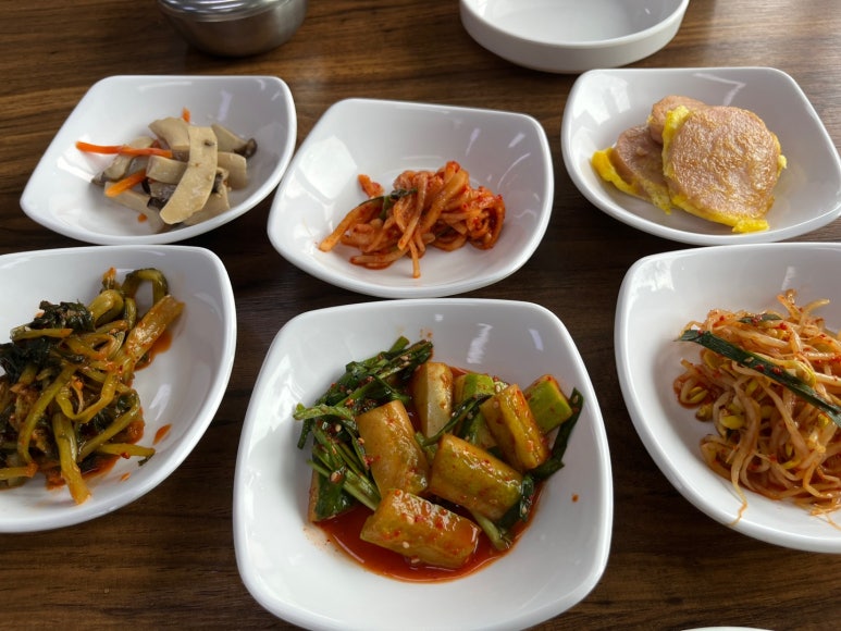 뱃머리 식당 이미지