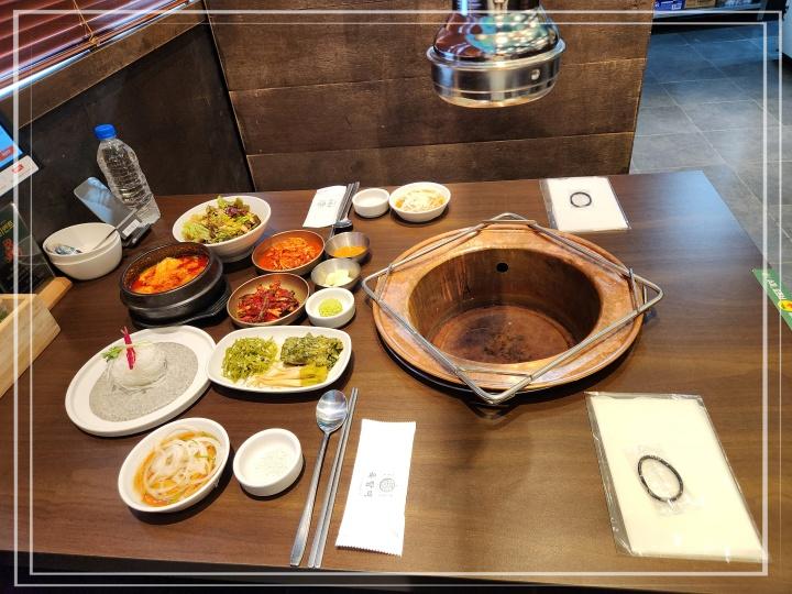 육탐미 이미지