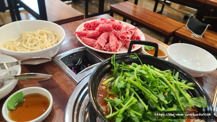 신천샤브칼국수 이미지
