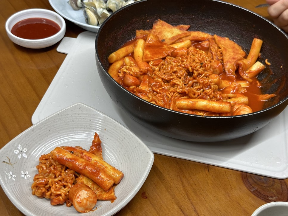 허당훗떡볶이 이미지