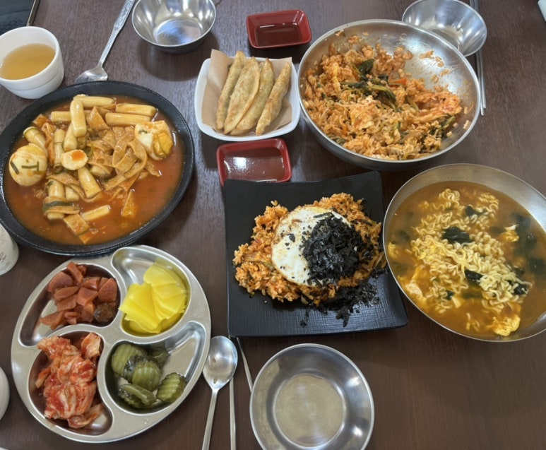 어맘김밥칼제비전 이미지