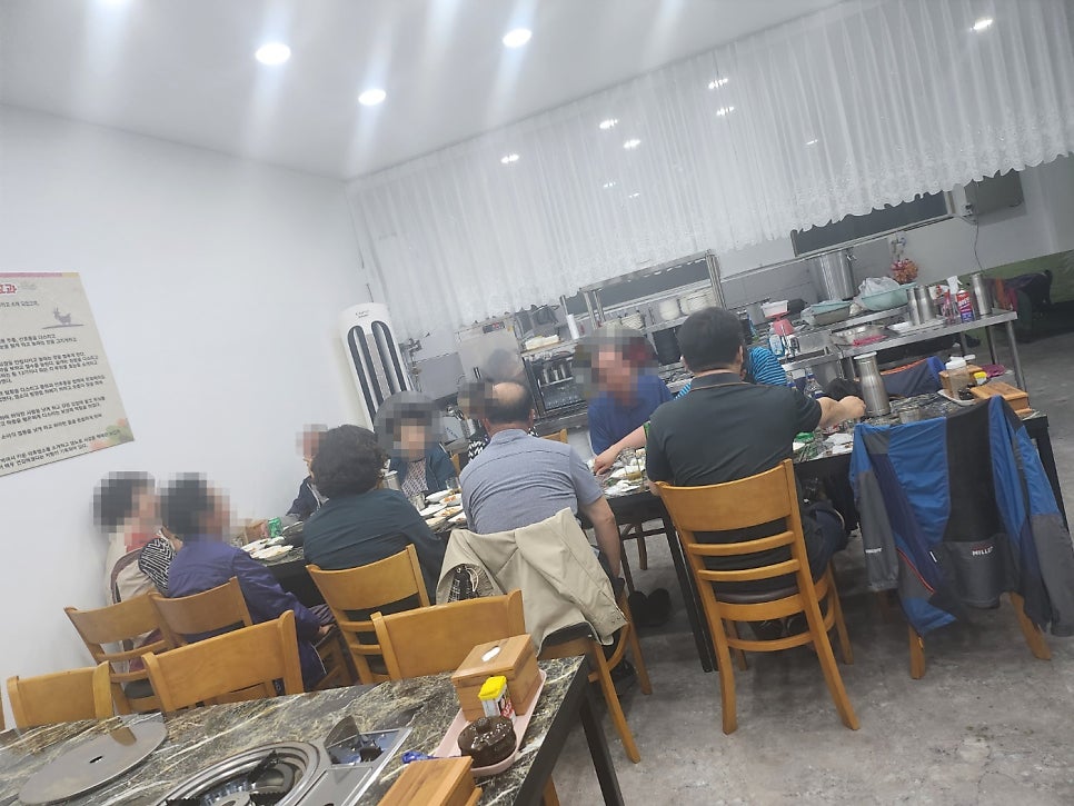 대섬흑염소요리 이미지