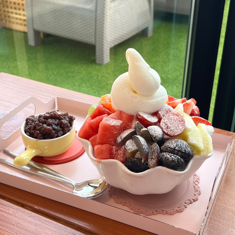 카페이스트힐 이미지