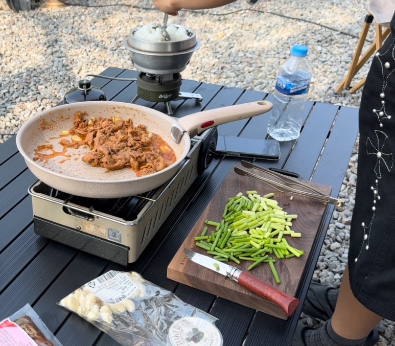 제육아저씨 이미지