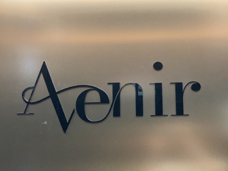 아브니르(AVENIR) 이미지