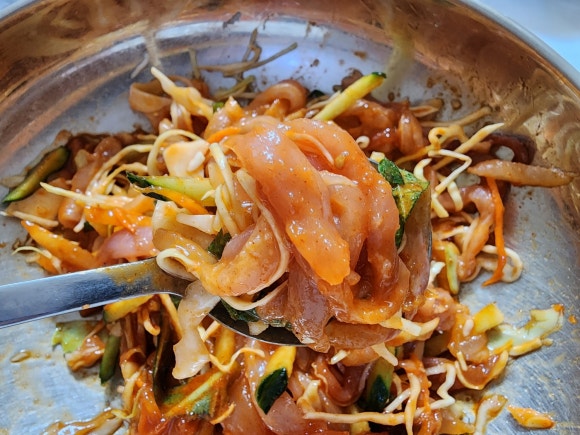 산더미회무침 이미지