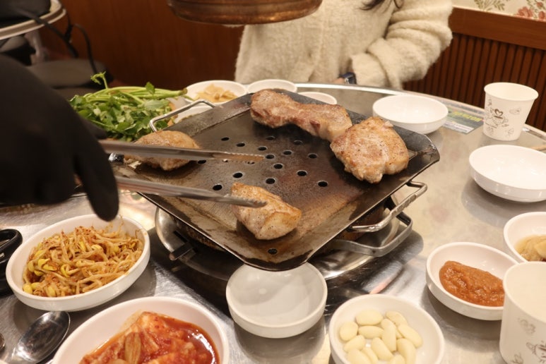 친구뒷고기 이미지