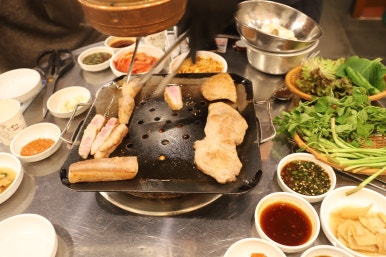 친구뒷고기 이미지