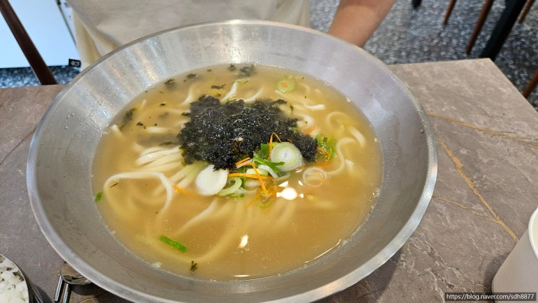 풍각칼국수 이미지