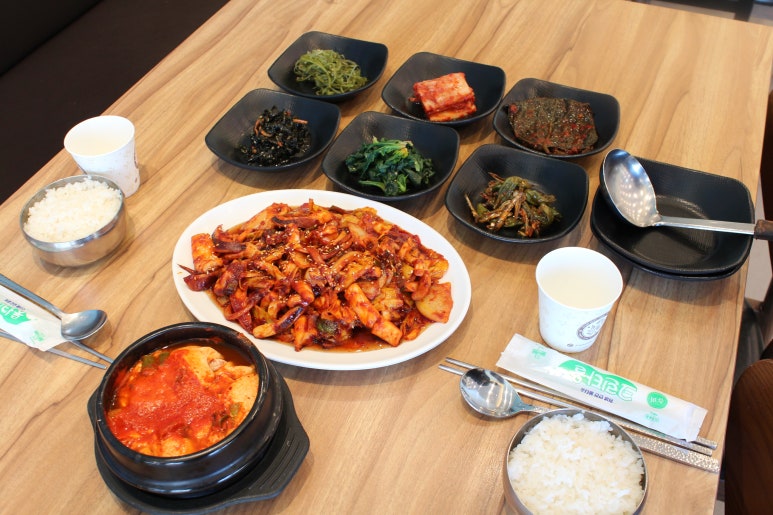 정갈한반찬식당 이미지