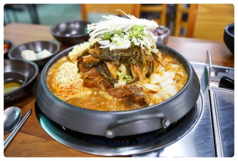 새벽감자탕 당곡역점 이미지