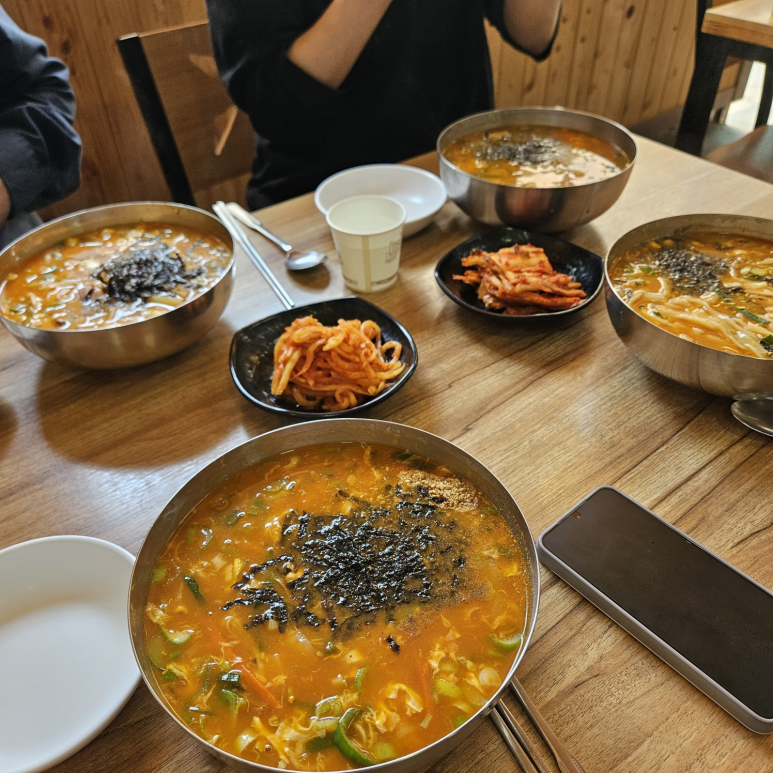 처갓집해물칼국수 이미지