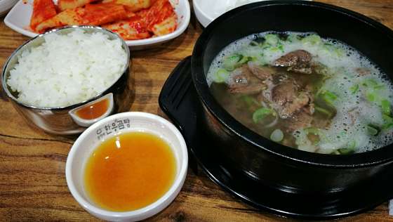 유가네한우곰탕 이미지