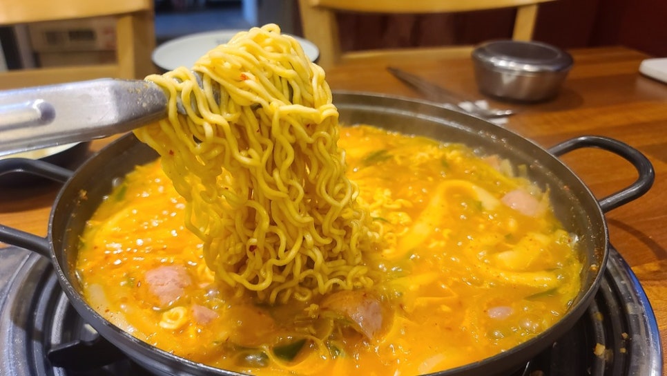 친구네 찌개집 이미지