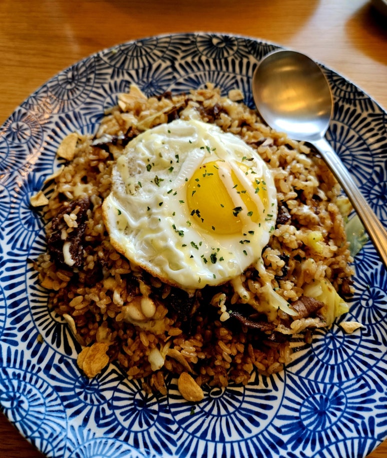 맛있는 빵을 굽는 사람들 이미지