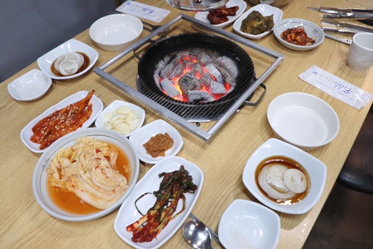 단골식육식당 이미지