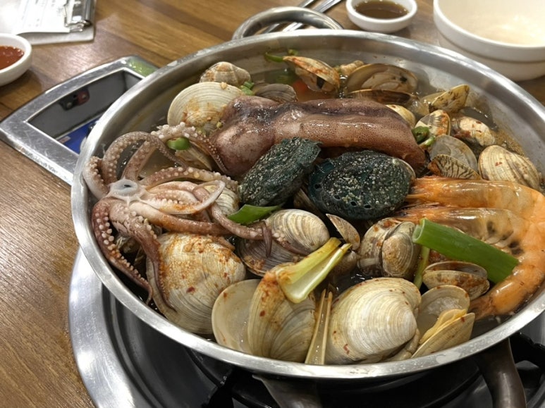 섬마을해물칼국수 이미지
