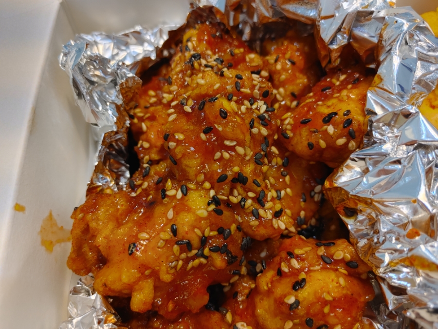 엄마산딸기치킨 이미지
