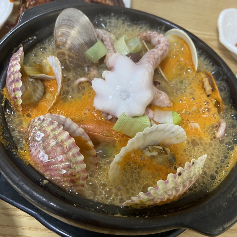 만풍해물뚝배기 이미지