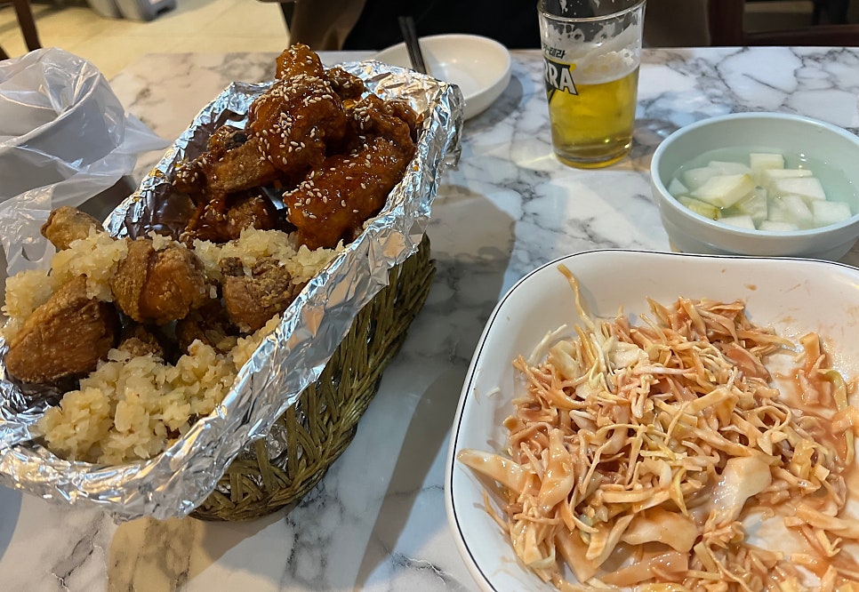 꼬꼬통닭식당 이미지