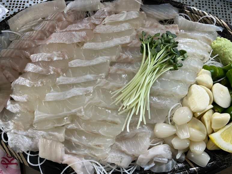 낭만사시미 이미지