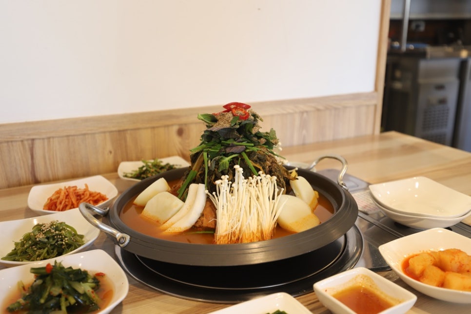 영천 해장국 감자탕 이미지