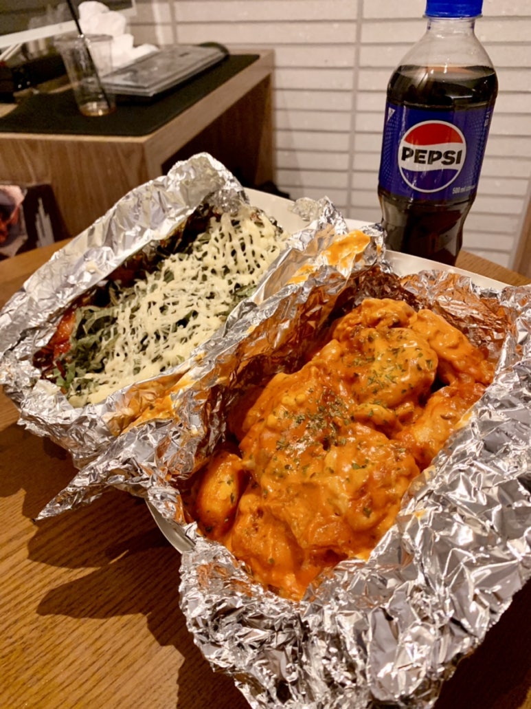 둘마리깻잎순살치킨 이미지