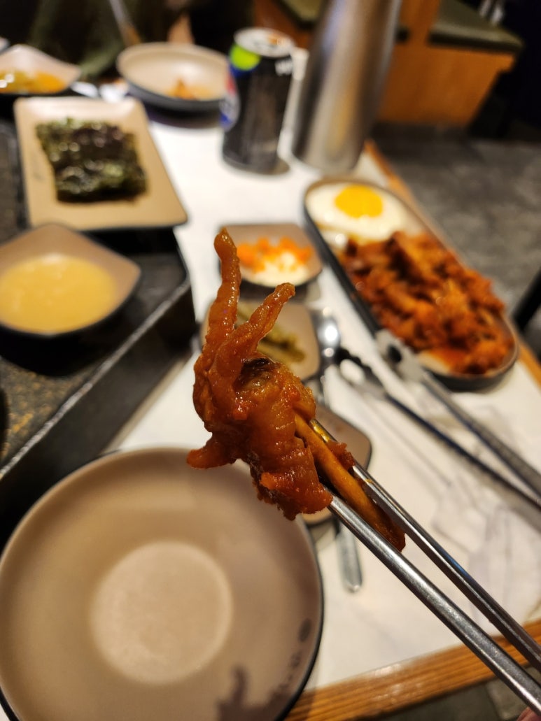 요염한닭발 이미지