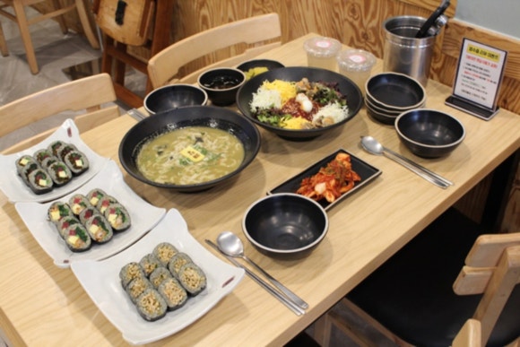 전복배말칼국수 이미지