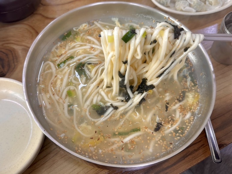 청대얼큰이칼국수쭈꾸미 이미지