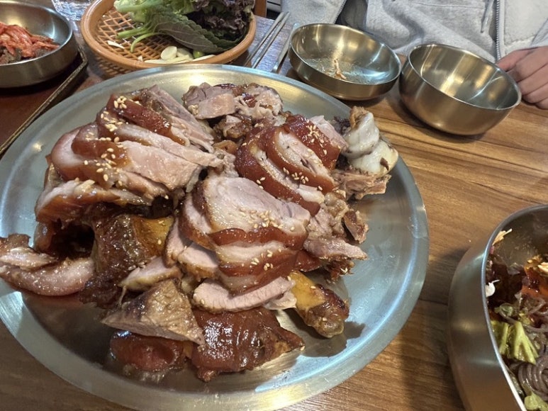 서래족발 이미지