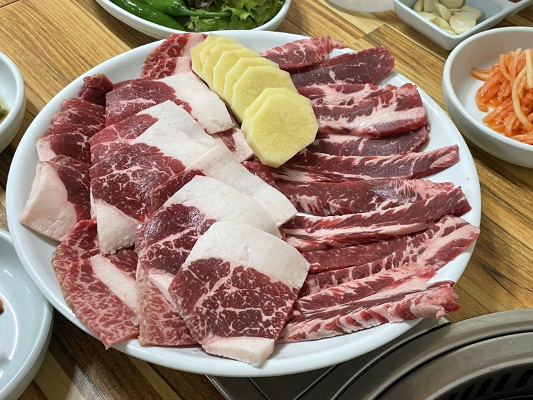 차돌마당 이미지