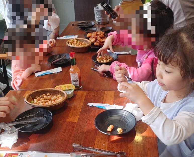 굽네치킨영어도시점 이미지
