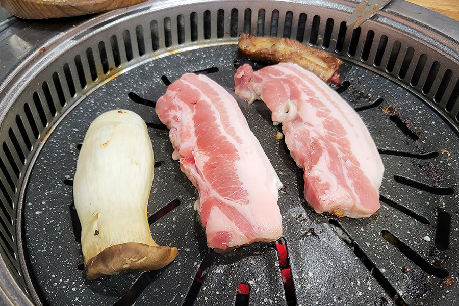 고기는사랑이지 이미지