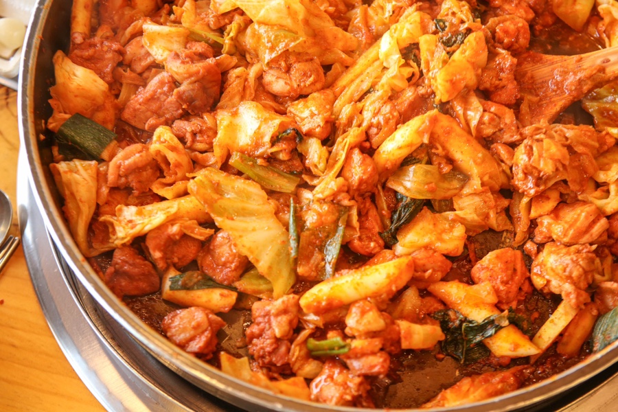 춘천명물닭갈비 이미지