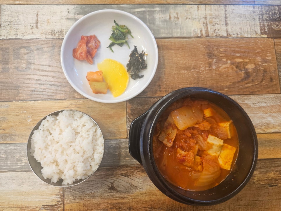 뚝딱이김밥 이미지