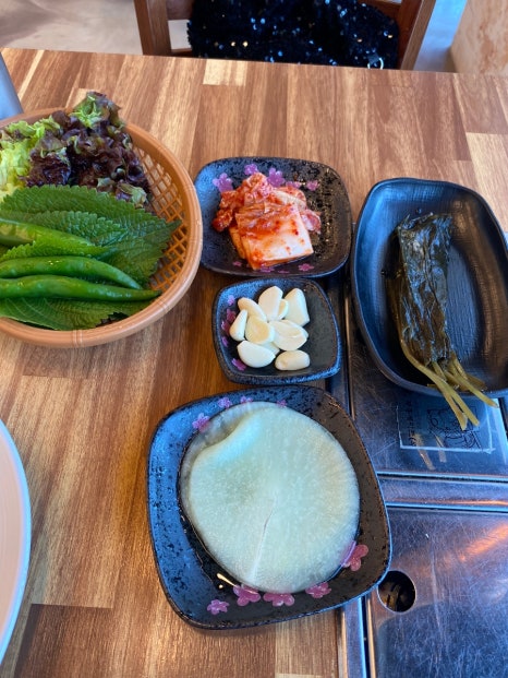 무한리필양념돼지갈비 이미지