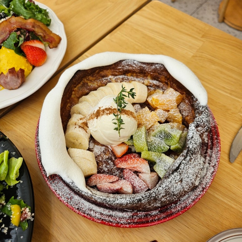 카페디엠215 이미지