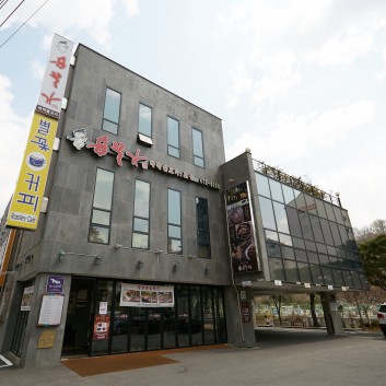 투썸플레이스안양엔터식스점 이미지